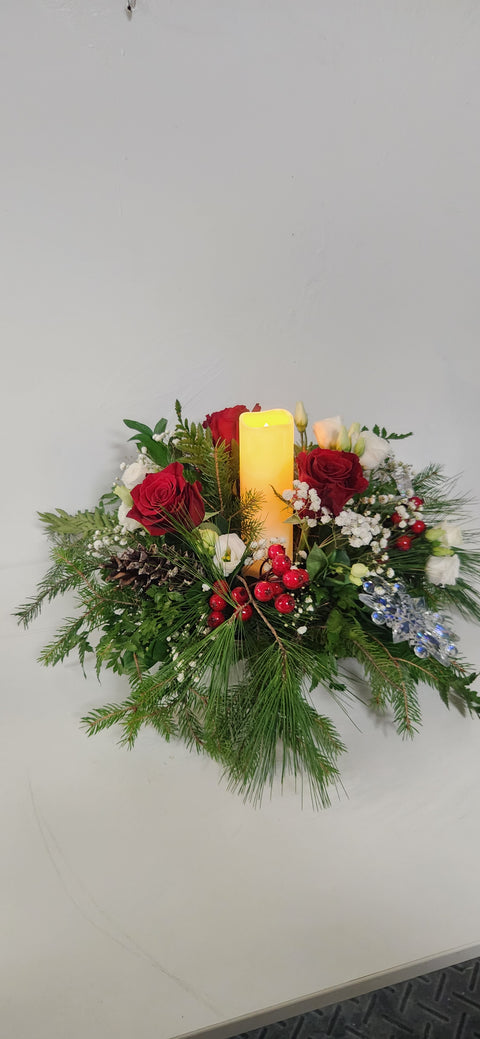 Centre de table avec chandelle LED du temps des fêtes